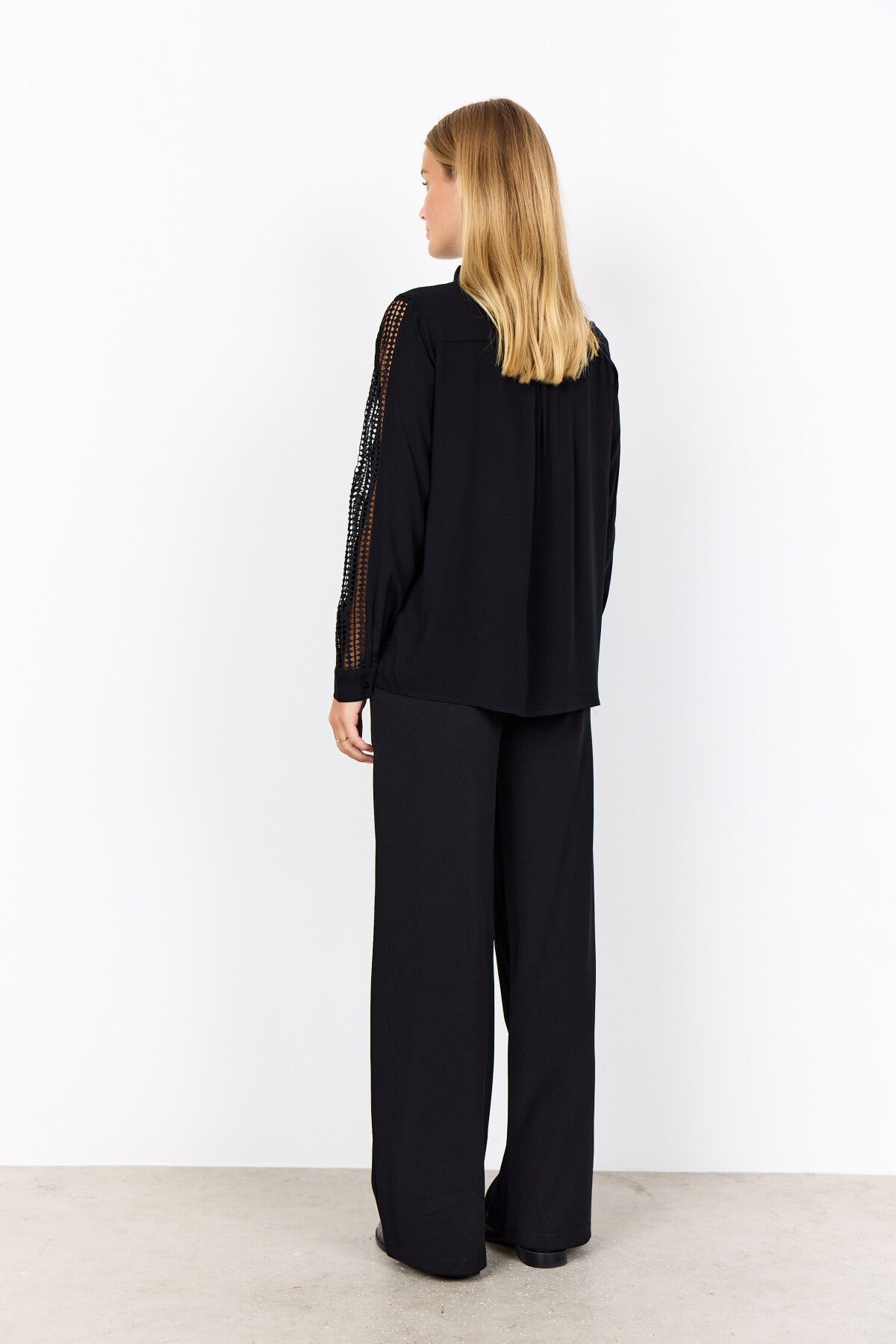 Radia Shirt