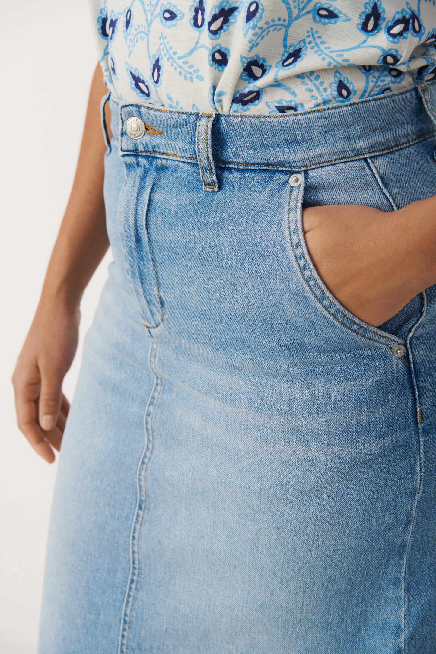 Siya Skirt