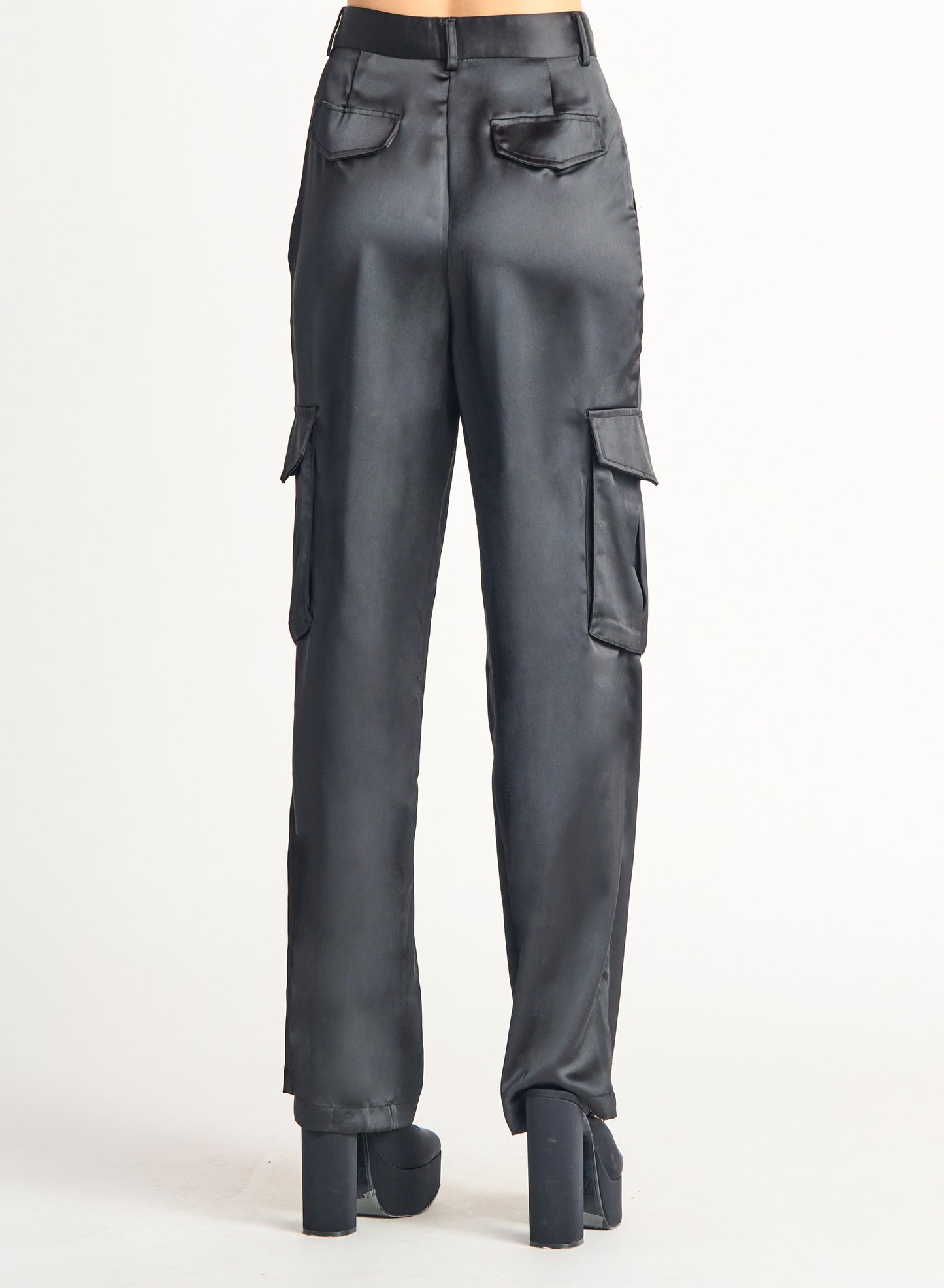 Darius Satin Cargo