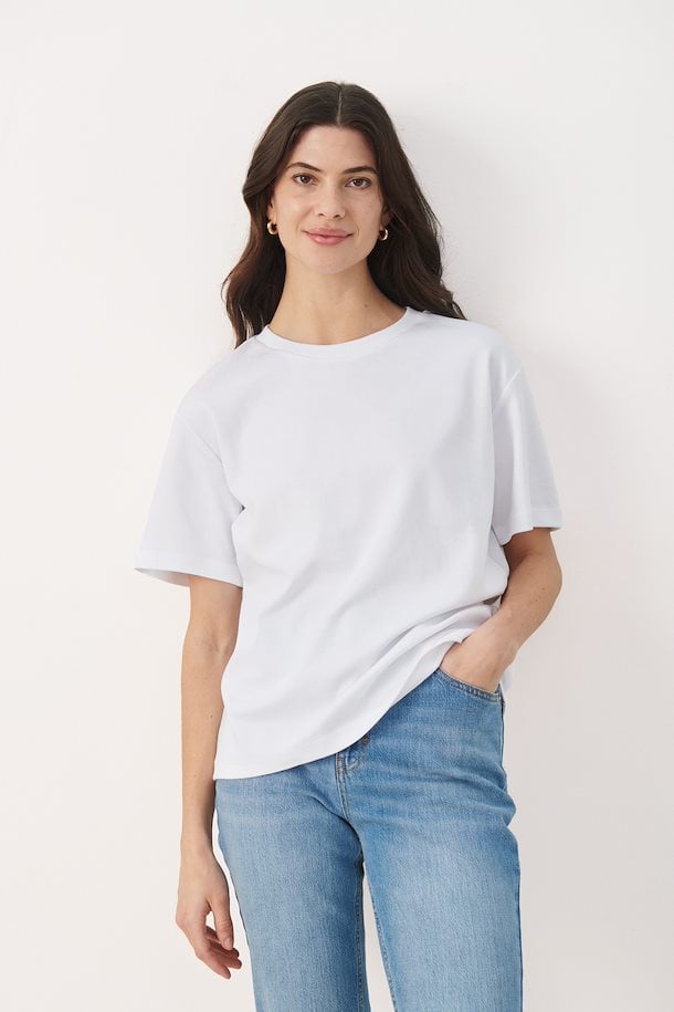 Anne Tee