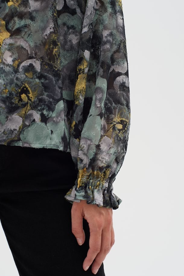 Nisira Blouse