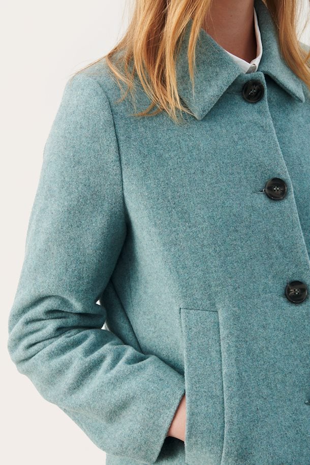 Kamillas Coat