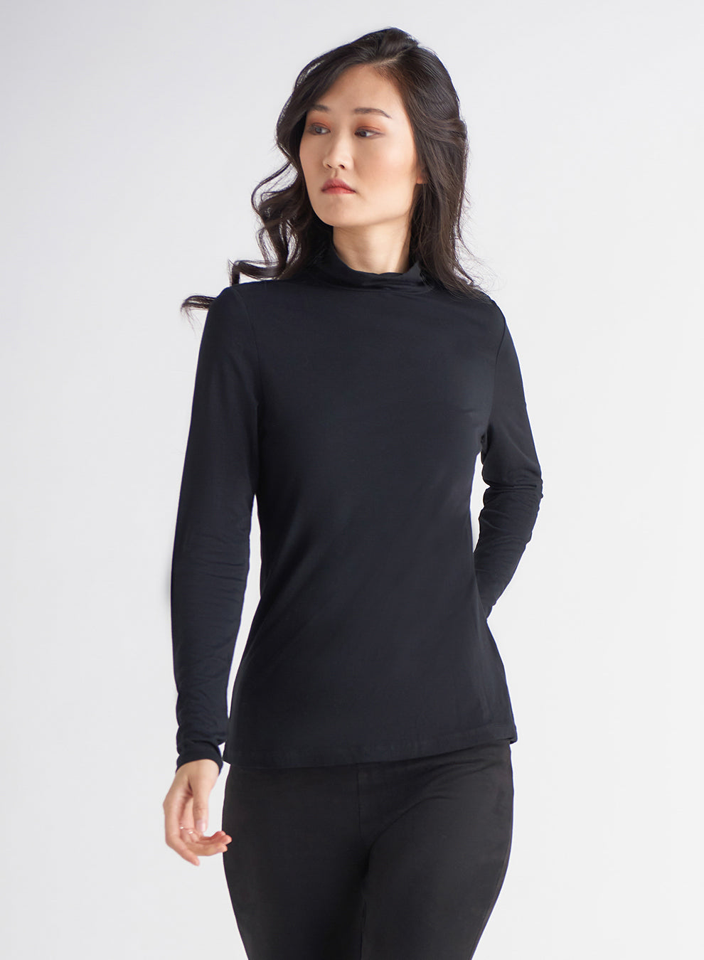 Chara Mock Neck