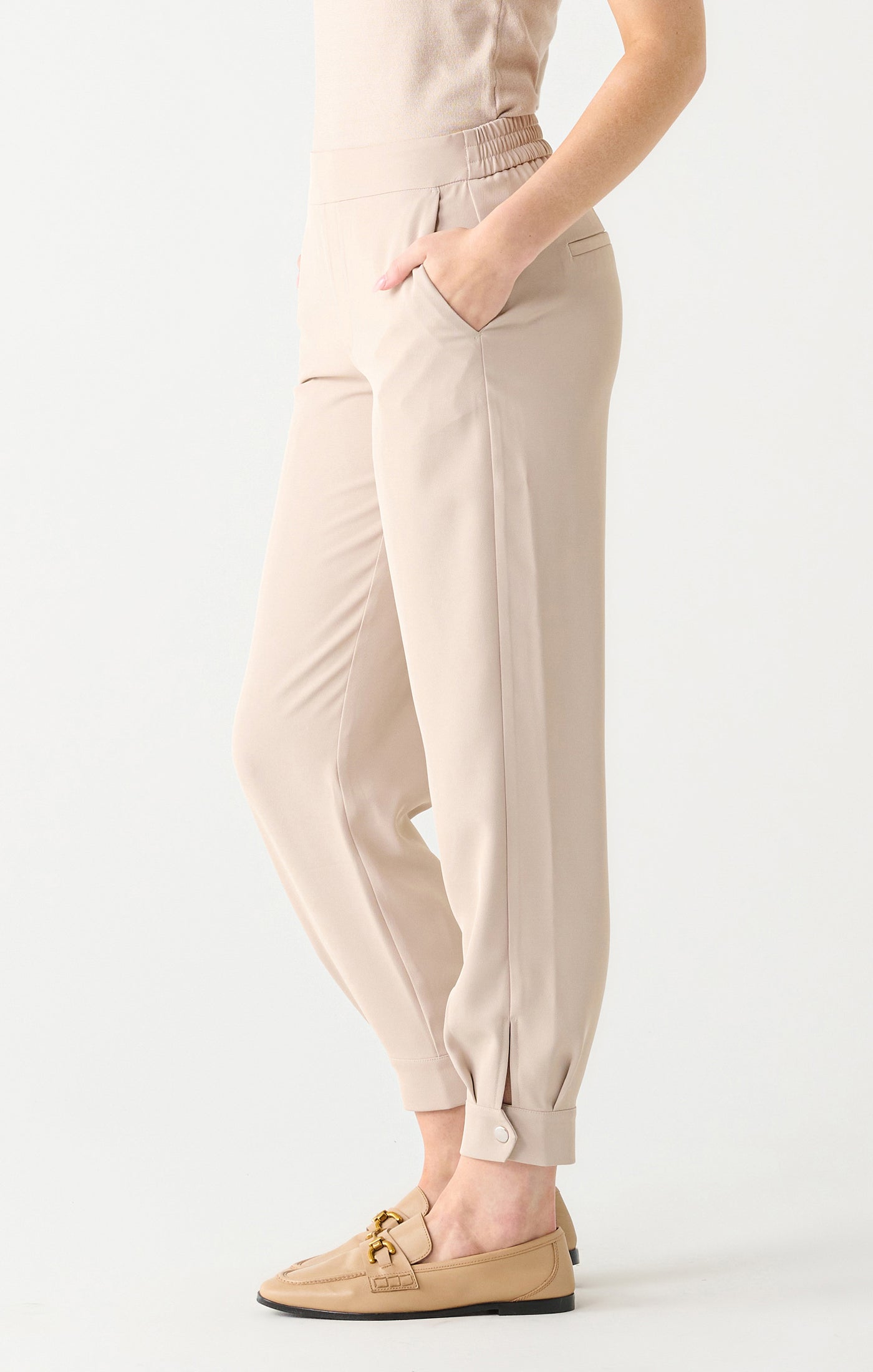 Asher Pant