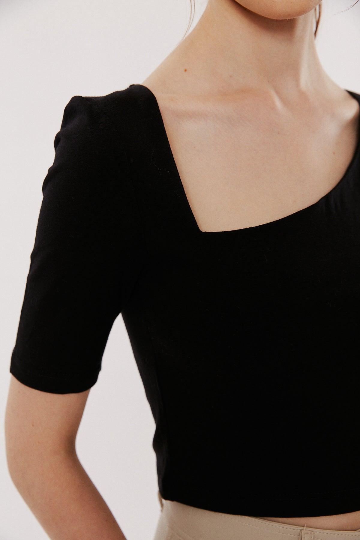 Isa T-Shirt