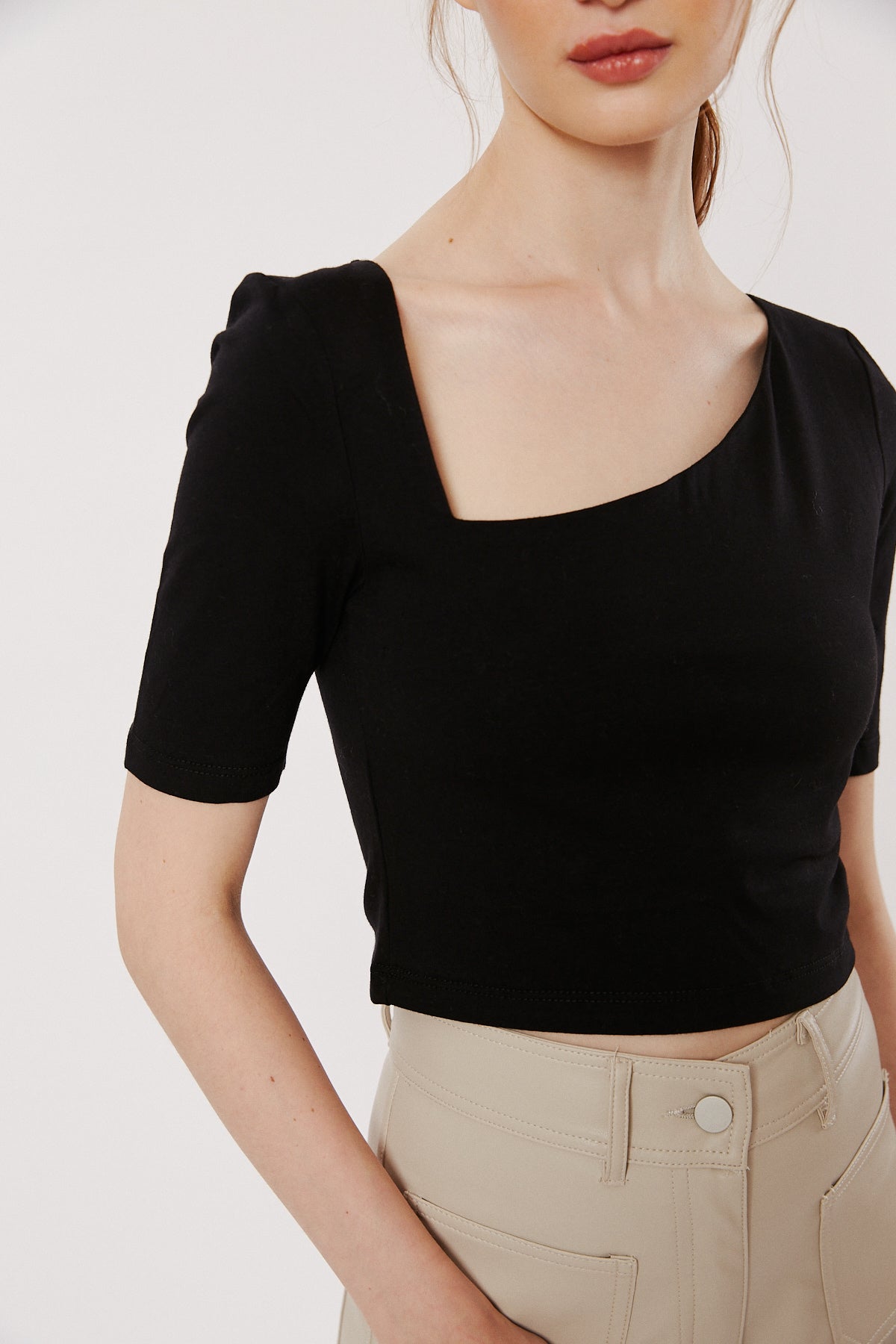Isa T-Shirt