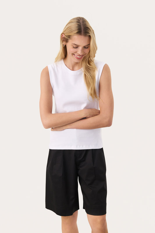 Rowena Tee